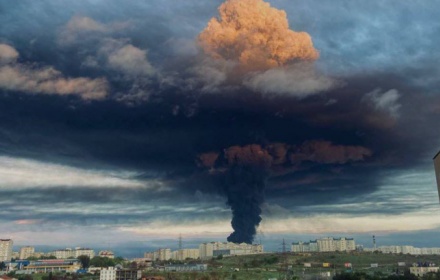 Пожар на нефтебазе  в Севастополе: медики прокомментировали ситуацию