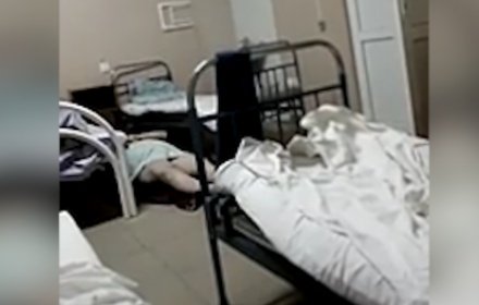 В больнице Стерлитамака пациентка пролежала на холодном полу полтора часа