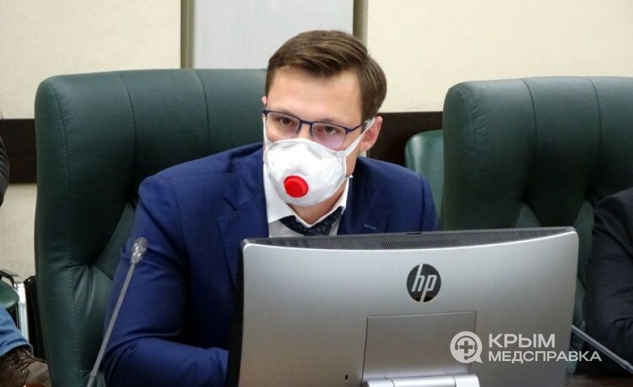 На фото Дмитрий Гарцев - министр здравоохранения "ДНР"