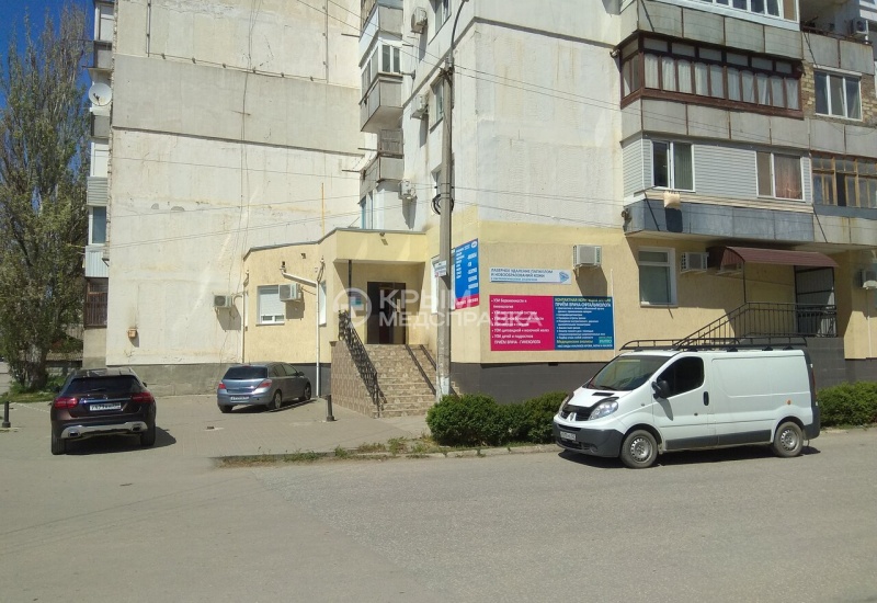 Здание клиники КРИСТАЛЛ