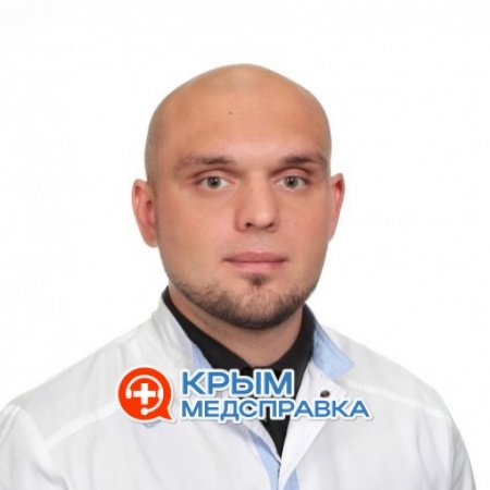 На фото Краев Денис Сергеевич